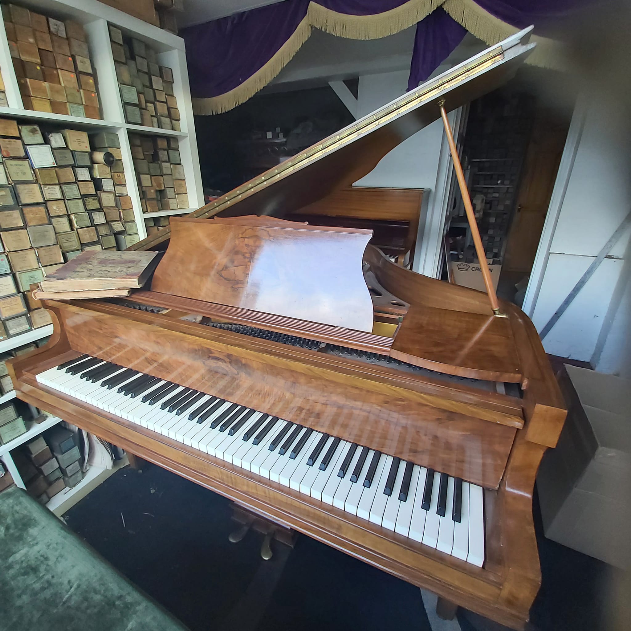 Rogers Baby Grand