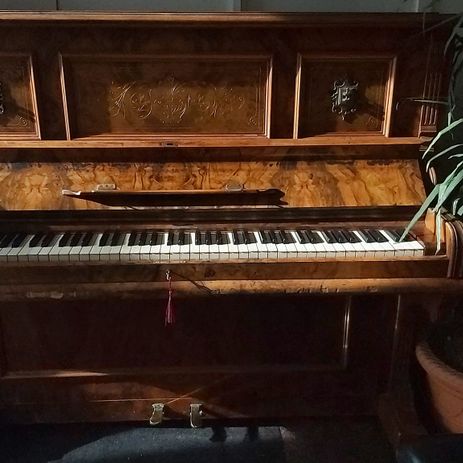 RAMSPERGER upright piano 02
